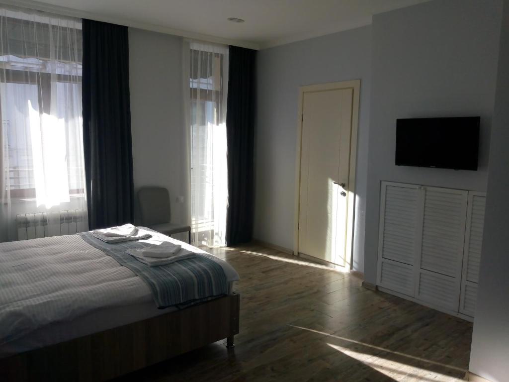 Batu Hotel room 1